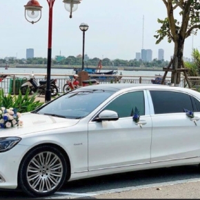 Xe đám cưới Mec