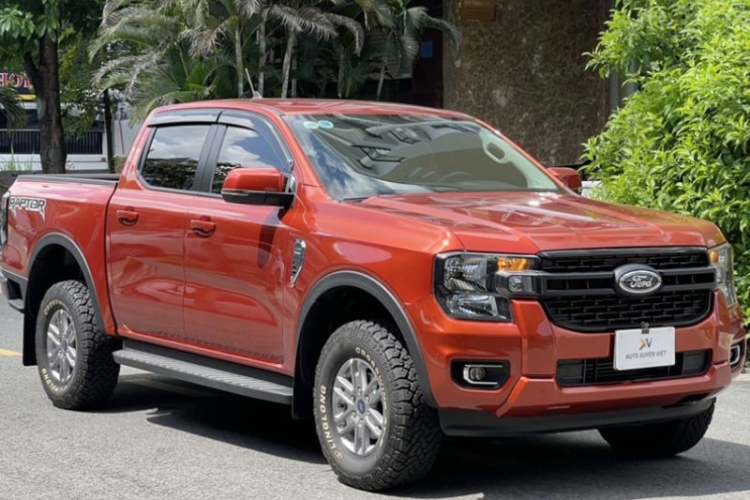 Xe Ford Ranger đời mới