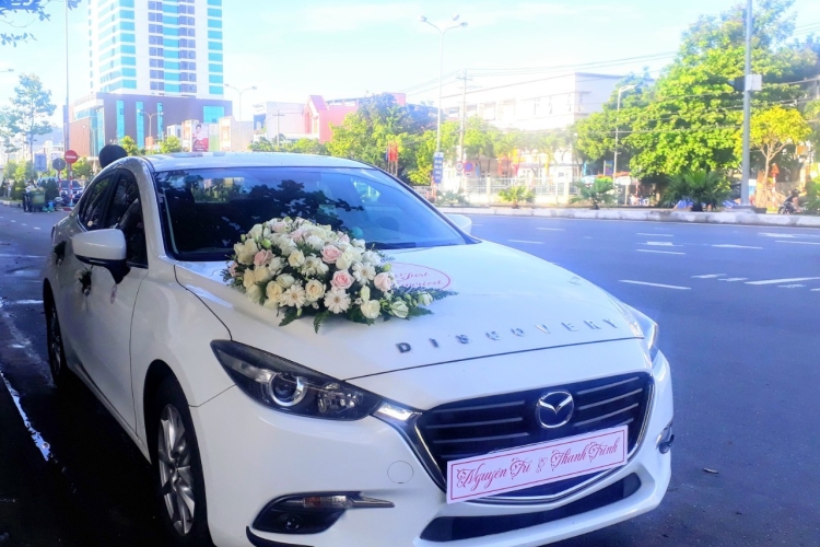 Xe đám cưới Mazda